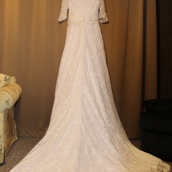 NWOT Beautiful Modest Wedding Gown with Train, White with Lace and Rhinestones - Picture 2 of 16